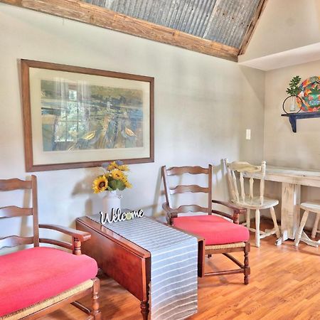 Sunflower Ridge Bungalow Wimberley Luaran gambar