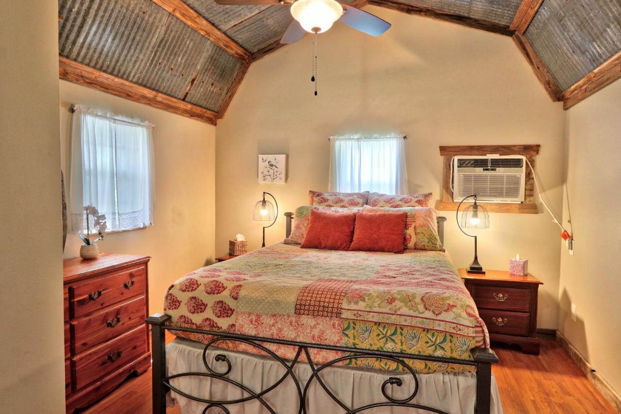 Sunflower Ridge Bungalow Wimberley Luaran gambar